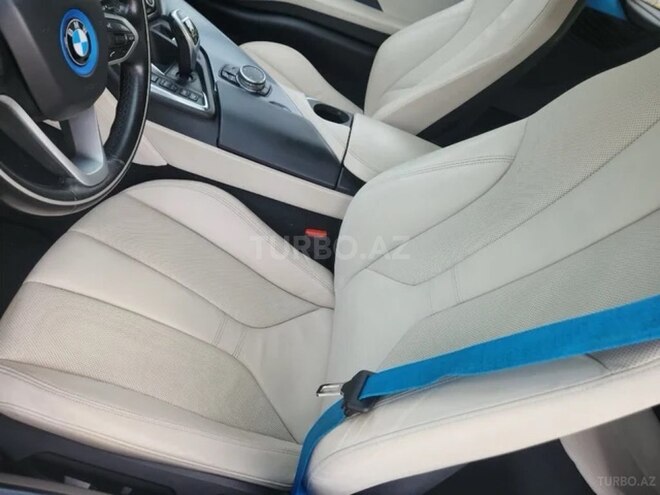 BMW i8 2017, 53,000 km - 1.5 l - Bakı