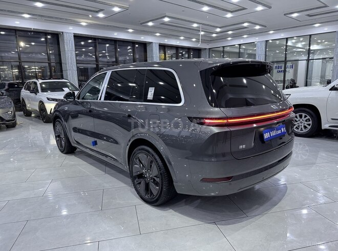 Li Auto L9 2024, 0 km - 1.5 l - Bakı