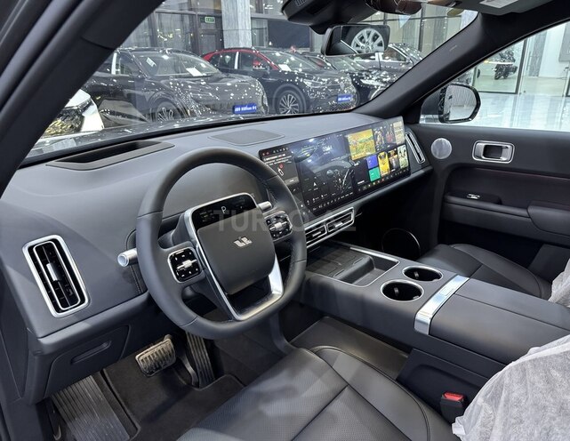 Li Auto L9 2024, 0 km - 1.5 l - Bakı