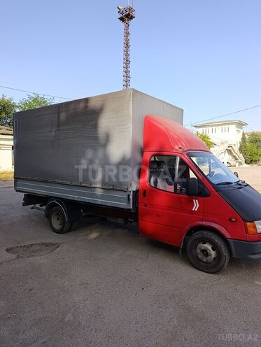 Ford Transit-2