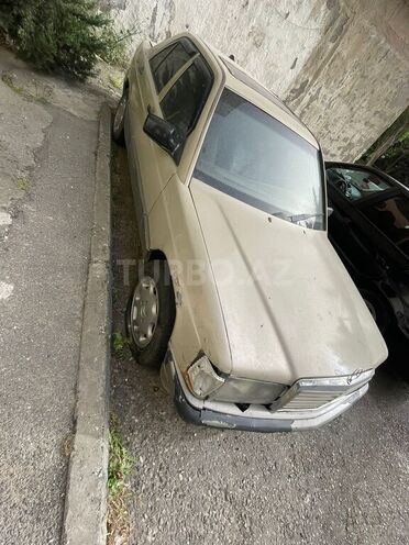 Mercedes 190 1990, 222,222 km - 2.0 l - Bakı