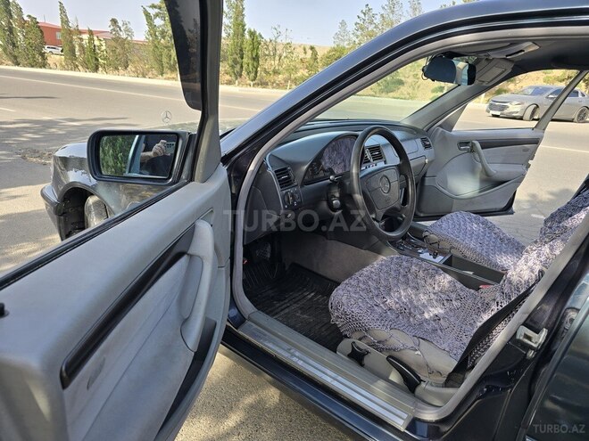 Mercedes C 200 2000, 290,000 km - 2.0 l - Şirvan