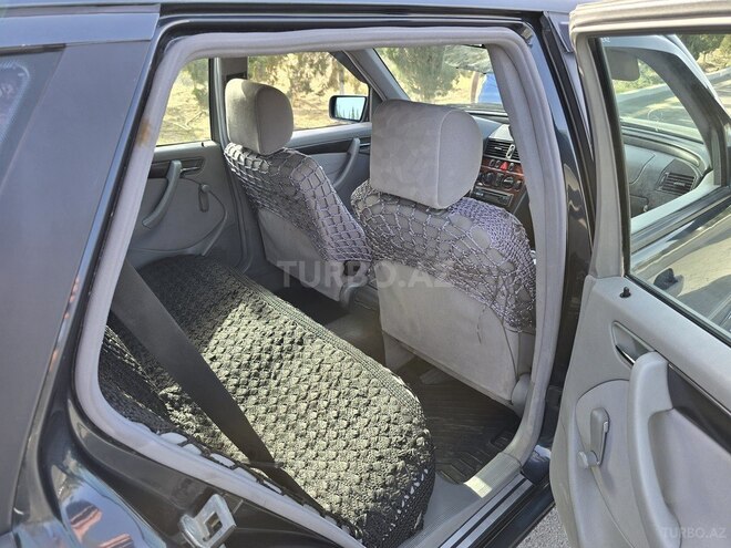 Mercedes C 200 2000, 290,000 km - 2.0 l - Şirvan