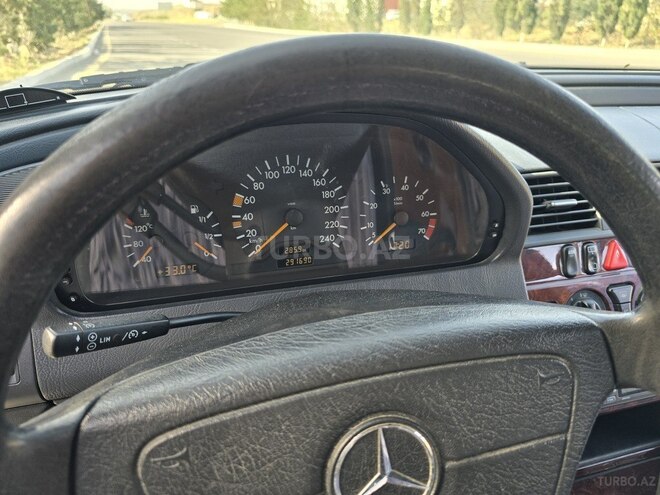 Mercedes C 200 2000, 290,000 km - 2.0 l - Şirvan