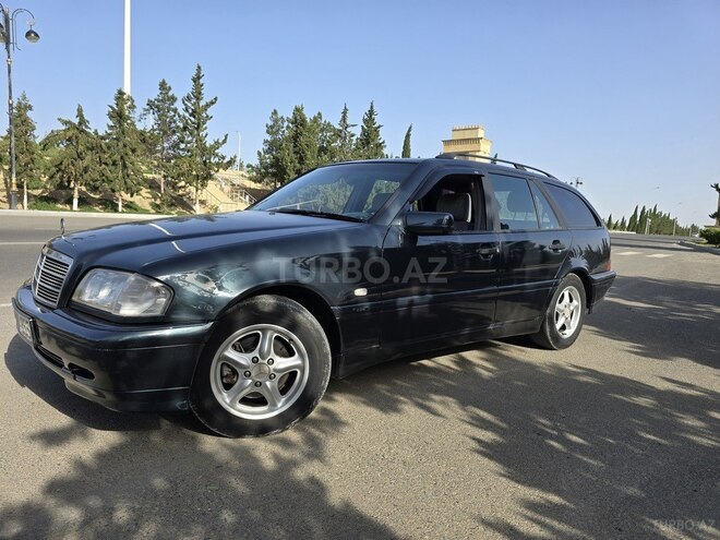 Mercedes C 200 2000, 290,000 km - 2.0 l - Şirvan