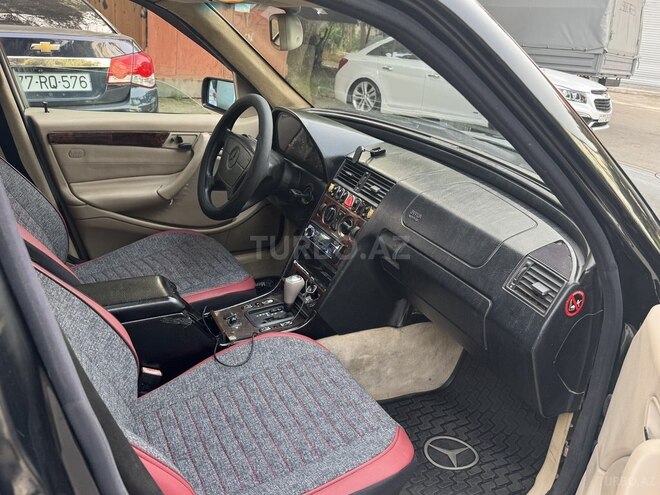 Mercedes C 230 1998, 254,666 km - 2.3 l - Bakı