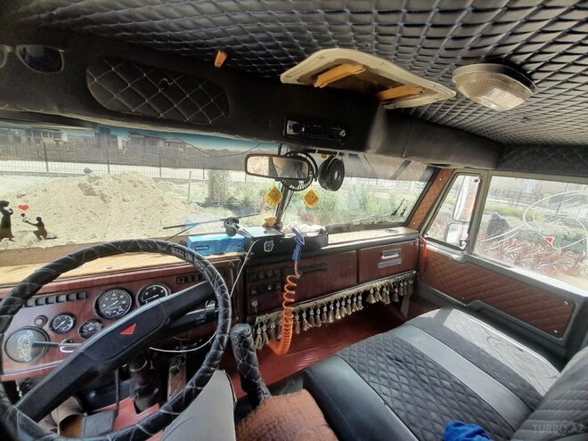 KamAz 5511 1987, 300,000 km - 11.0 l - Bakı