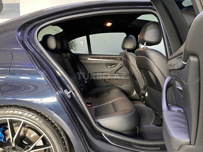BMW 528-18