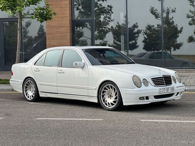 Mercedes E 320 2000, 352,000 km - 3.2 l - Bakı
