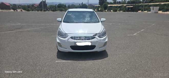 Hyundai Accent 2015, 241,000 km - 1.4 l - Naxçıvan