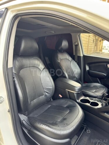 Hyundai ix35 2013, 196,000 km - 2.4 л - Sumqayıt