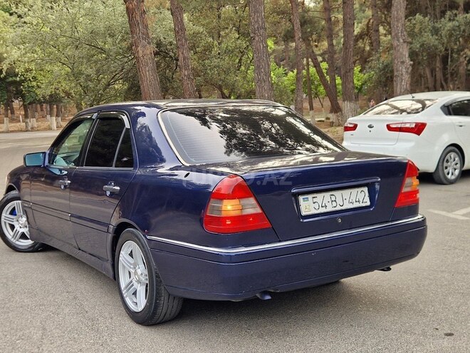 Mercedes C 180-13