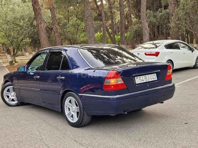 Mercedes C 180-12