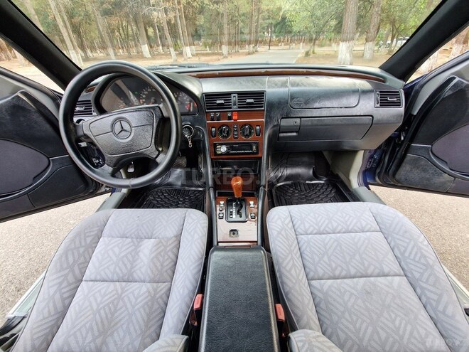 Mercedes C 180-21