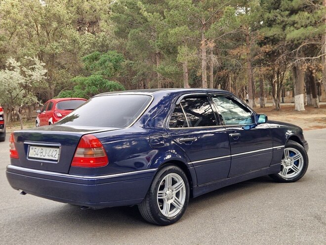 Mercedes C 180-16