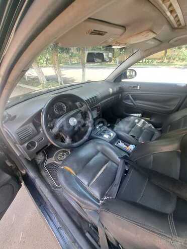 Volkswagen Passat 2004, 350,000 km - 1.8 l - Salyan