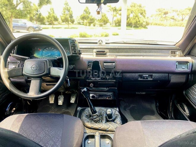 Opel Frontera 1992, 480,000 km - 2.5 l - Bakı