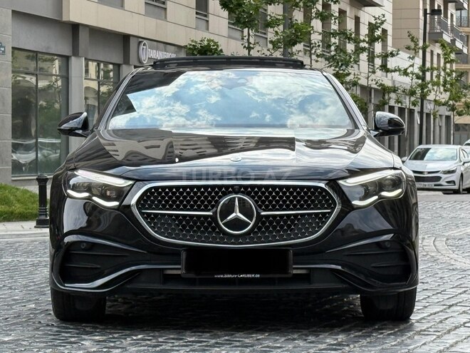 Mercedes E 300 e 4MATIC 2023, 13,000 km - 2.0 l - Bakı