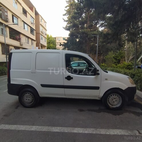 Fiat Doblo 2010, 320,000 km - 1.4 л - Bakı