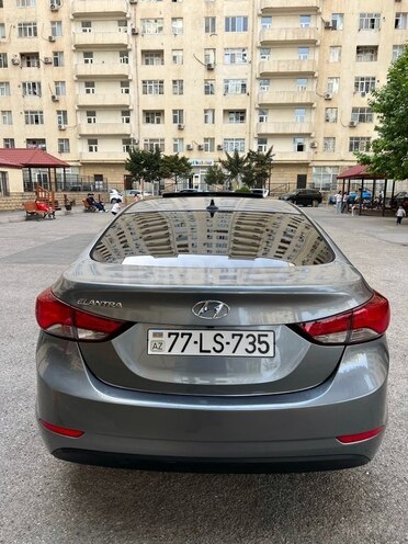 Hyundai Elantra 2015, 94,000 km - 1.8 л - Bakı