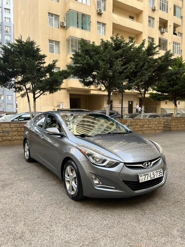 Hyundai Elantra 2015, 94,000 km - 1.8 л - Bakı