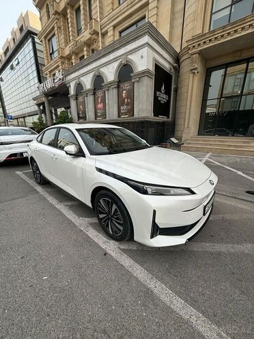 Changan Qiyuan A05 2024, 0 km - 1.5 l - Bakı