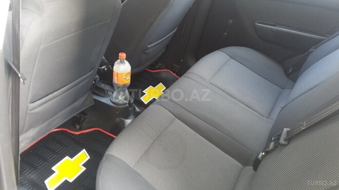 Chevrolet Aveo 2011, 159,000 km - 1.4 l - Astara