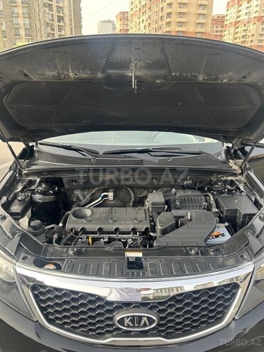 Kia Sorento-8