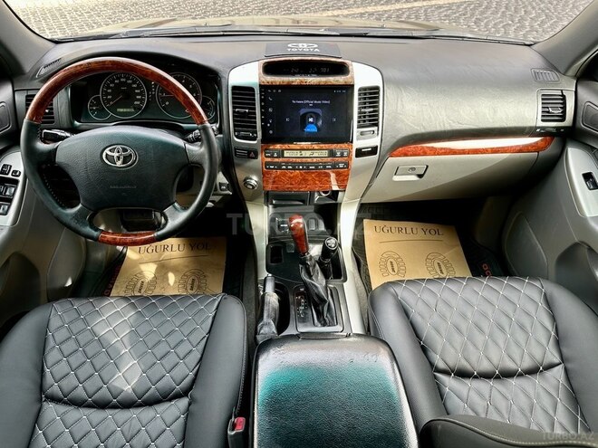 Toyota Land Cruiser Prado-8