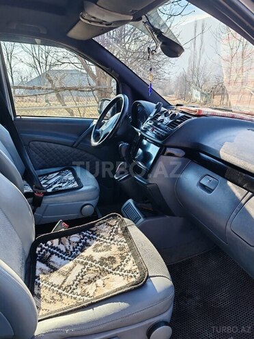 Mercedes Vito 115 2006, 670,000 km - 2.2 л - Bakı