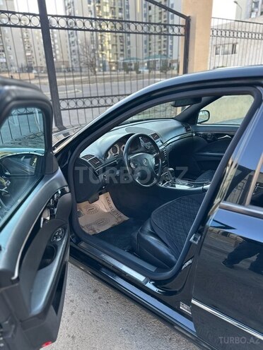Mercedes E 320 2004, 200,000 km - 3.2 l - Gəncə