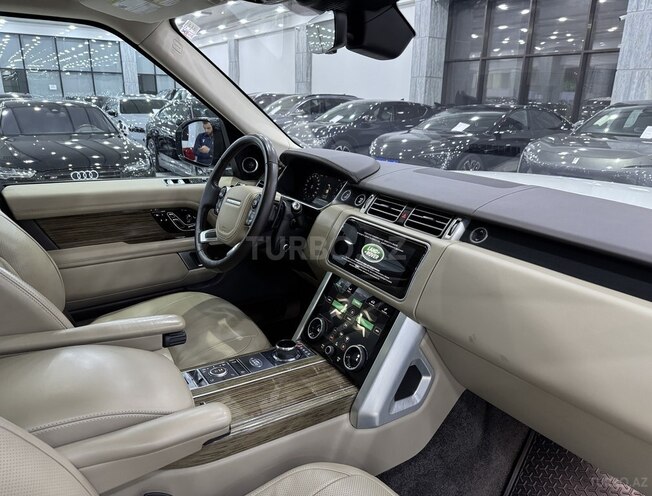 Land Rover Range Rover 2019, 39,200 km - 3.0 л - Bakı