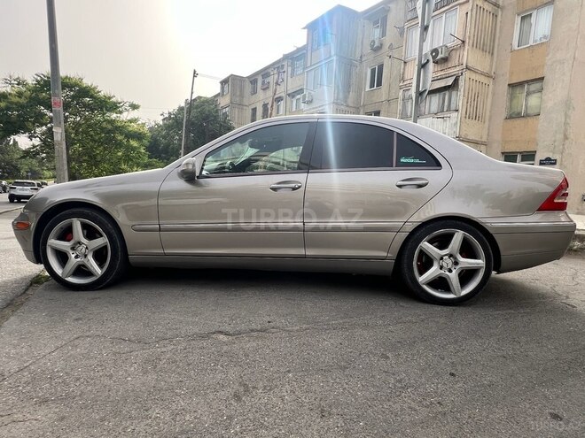 Mercedes C 240 2004, 230,000 km - 2.4 l - Bakı