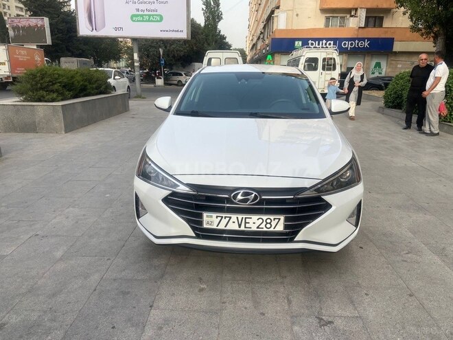 Hyundai Elantra 2019, 77,000 km - 2.0 л - Bakı