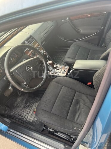 Mercedes C 180 1999, 380,000 km - 1.8 l - Bakı