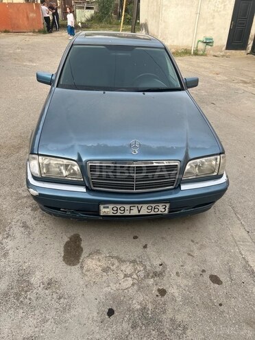 Mercedes C 180 1999, 380,000 km - 1.8 l - Bakı