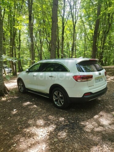 Kia Sorento-3