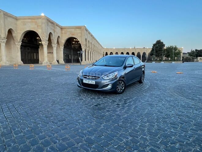 Hyundai Accent 2017, 108,500 km - 1.6 л - Bakı