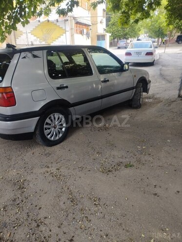 Volkswagen Golf 1994, 574,231 km - 2.0 l - Mingəçevir