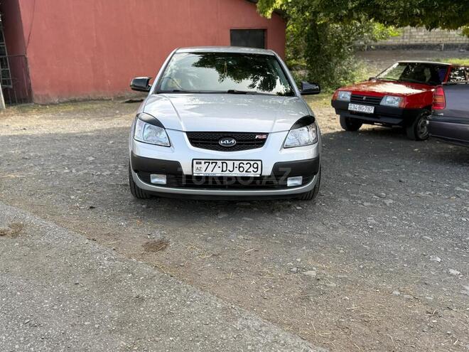 Kia Rio 2006, 265,000 km - 1.4 l - Qax