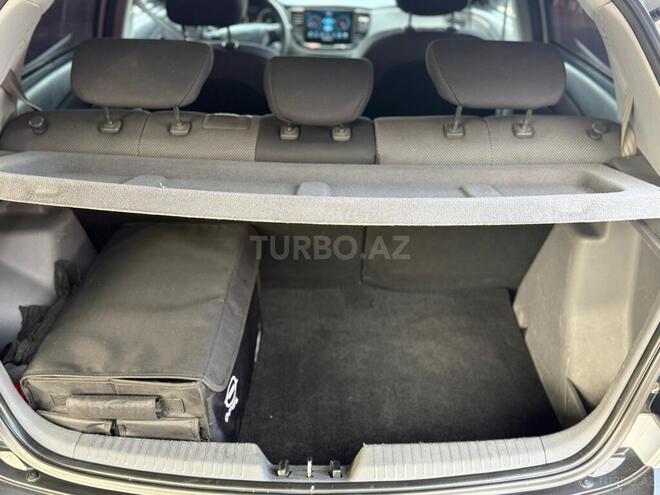 Kia Rio 2006, 265,000 km - 1.4 l - Qax