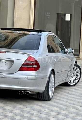 Mercedes E 200 2005, 243,000 km - 1.8 l - Astara