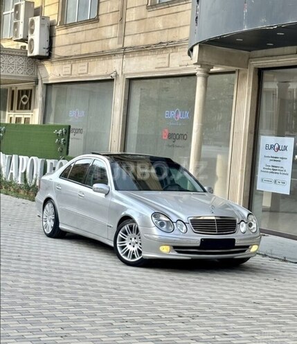 Mercedes E 200 2005, 243,000 km - 1.8 l - Astara