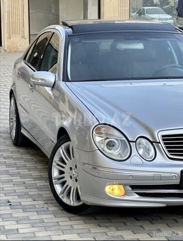 Mercedes E 200 2005, 243,000 km - 1.8 l - Astara