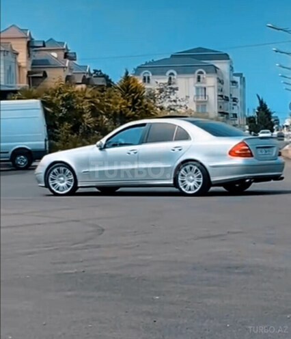 Mercedes E 200 2005, 243,000 km - 1.8 l - Astara