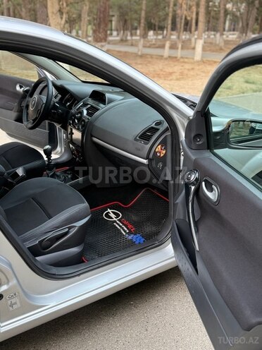 Renault Megane 2009, 240,694 km - 1.5 l - Bakı