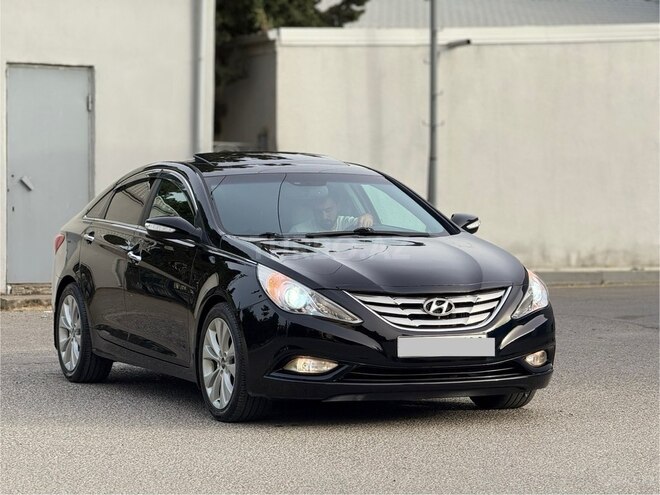 Hyundai Sonata-9