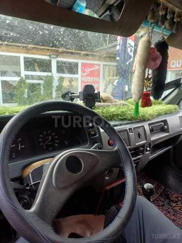 GAZ 33021 2001, 987,645 km - 2.4 l - Salyan