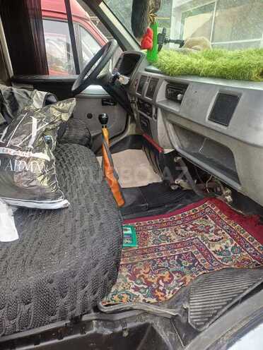 GAZ 33021 2001, 987,645 km - 2.4 l - Salyan