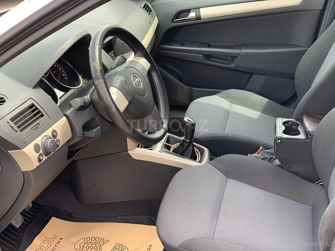 Opel Astra 2008, 232,145 km - 1.3 l - Gəncə